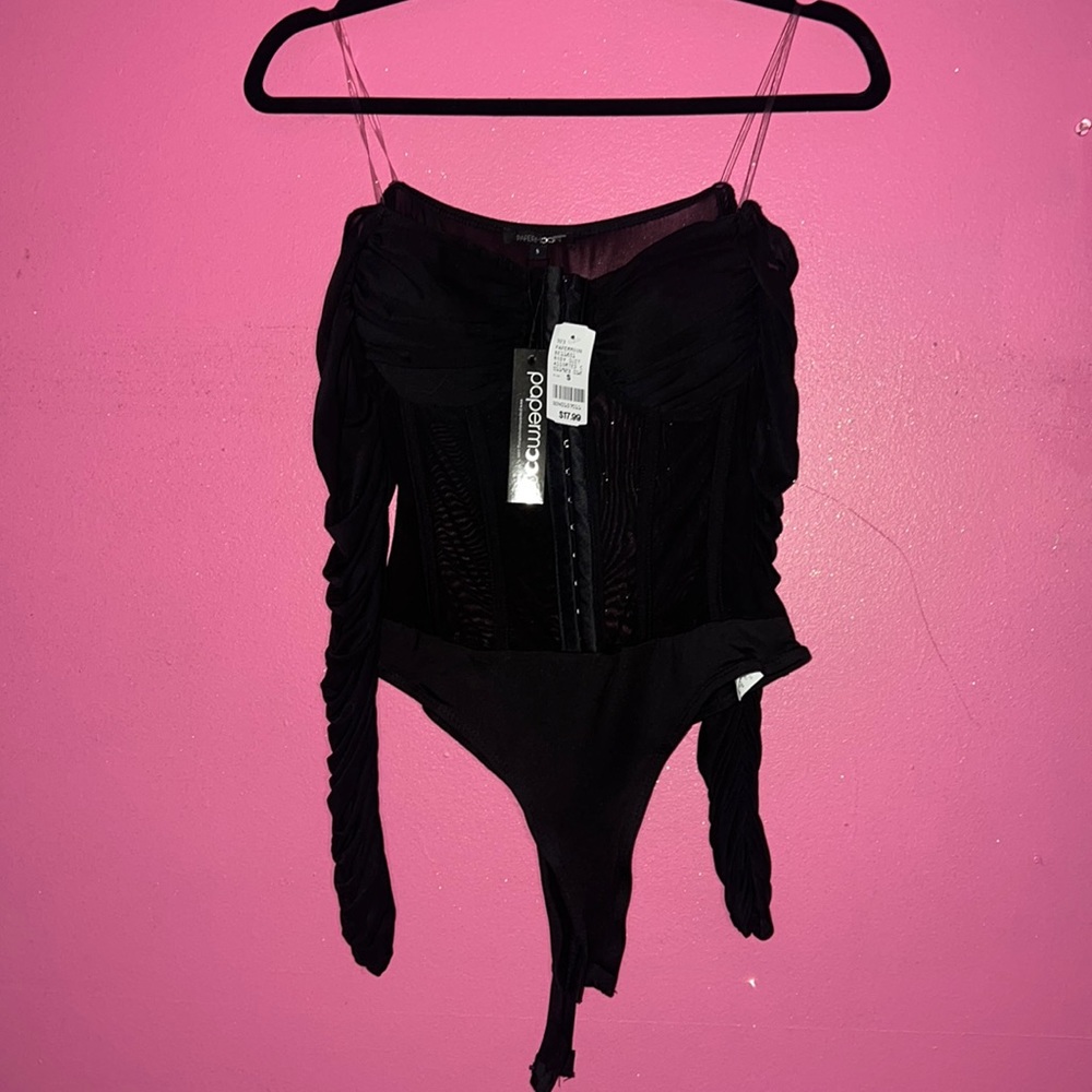 SMALL BLACK SHEER LONGSLEEVE BODY SUIT 🖤🎱